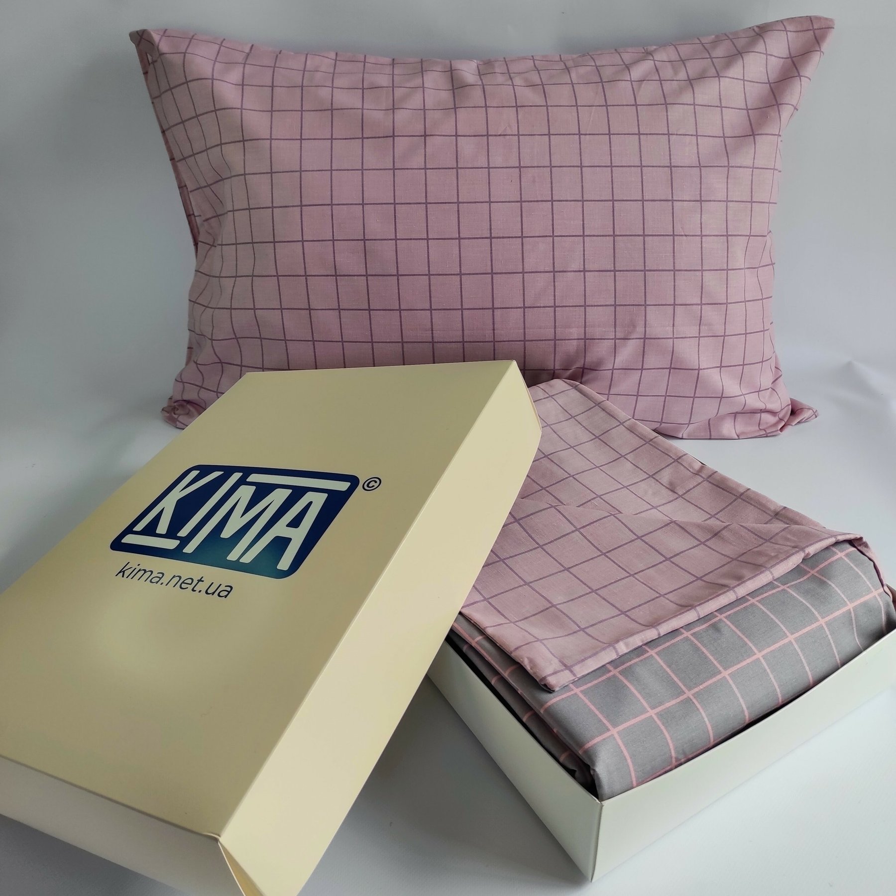 Постільна білизна полуторна - Бязь Gold Lux - КІМА - Рожево-сіра клітинка 1039-11 фото